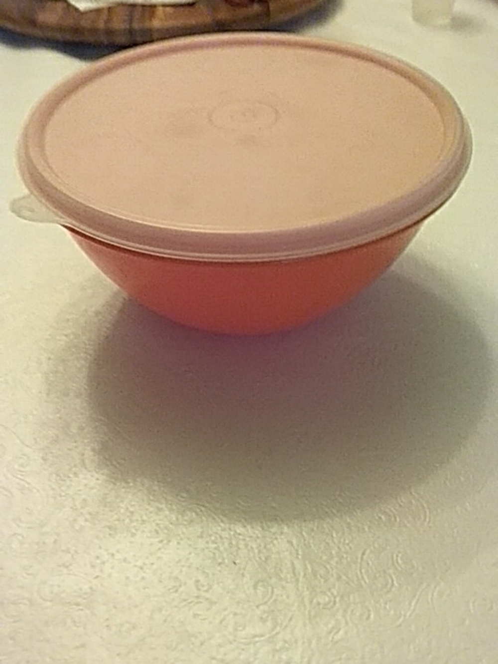 Tupperware Peach Wonderlier Bowl with Lid Vintage